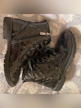 Tahari Black Quilted Patent Combat Boots for Kids